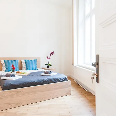 Апартаменты Insom Cracow Old Town Zyblikiewicza *